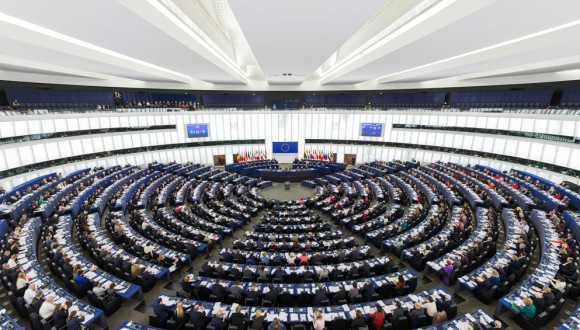 Votación histórica: El Parlamento Europeo declara la emergencia climática en la UE