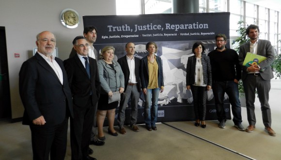 El Parlamento Europeo recuerda el 80 aniversario del bombardeo de Gernika reclamando Verdad, Justicia y Reparación en el Estado español