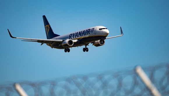 Instem a la Comissió a que abordi els problemes de competència deslleial de Ryanair